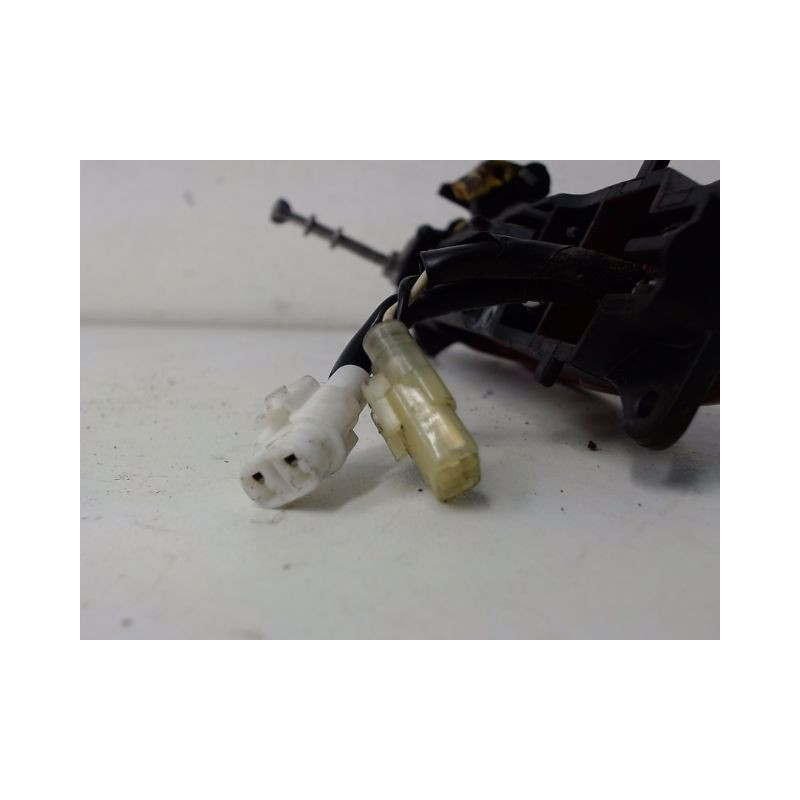 POIGNEE EXTERIEURE PORTE AVANT GAUCHE SUZUKI SWIFT