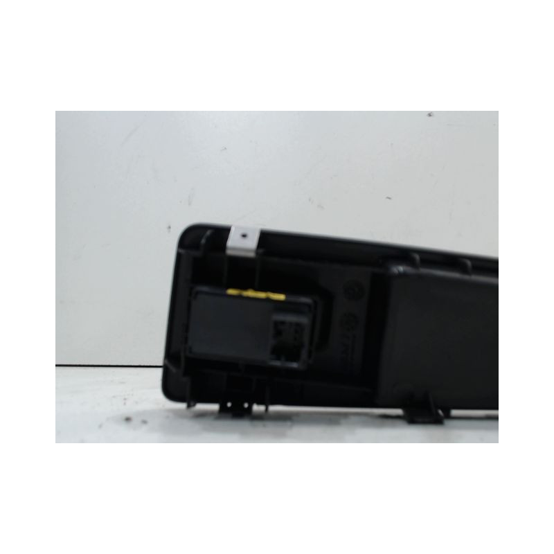 COMMANDE LEVE-GLACE PORTE AVD FIAT BRAVO