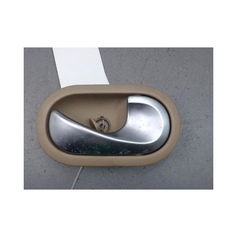 POIGNEE INTERIEURE PORTE ARRIERE DROIT RENAULT MODUS Phase 1 2004-2007
