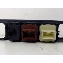 COMMANDE LEVE-GLACE PORTE AVG RENAULT CAPTUR