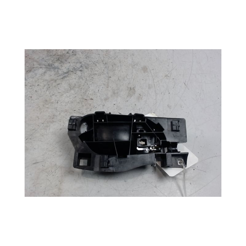 POIGNEE INTERIEURE PORTE AVANT GAUCHE PEUGEOT 5008
