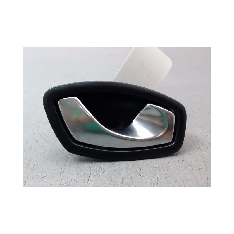 POIGNEE INTERIEURE PORTE AVANT DROIT RENAULT CLIO IV Phase 1 2012-...