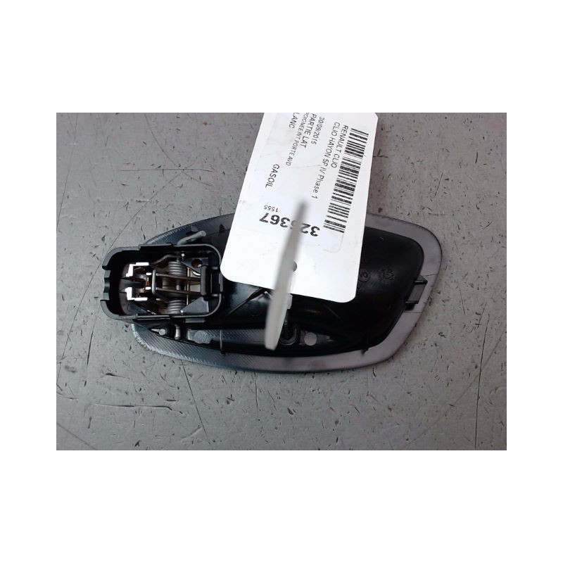 POIGNEE INTERIEURE PORTE AVANT DROIT RENAULT CLIO IV Phase 1 2012-...
