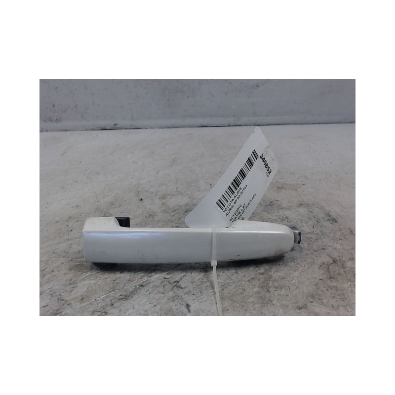 POIGNEE EXTERIEURE PORTE ARRIERE GAUCHE TOYOTA AURIS 2010-