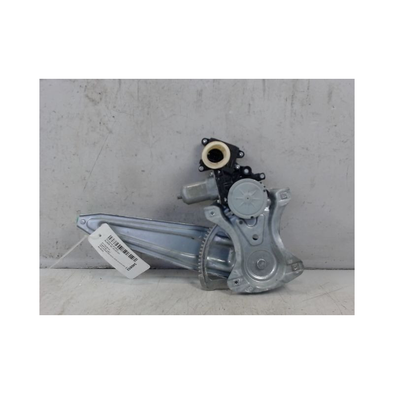 MECANISME+MOTEUR LEVE-GLACE ARRIERE DROIT TOYOTA AURIS 2010-
