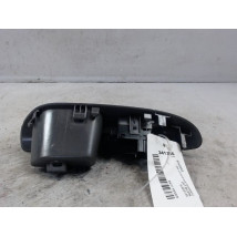 COMMANDE LEVE-GLACE PORTE ARD NISSAN JUKE