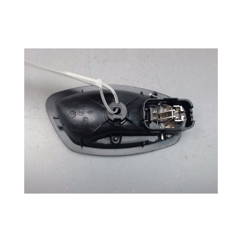 POIGNEE INTERIEURE PORTE AVANT GAUCHE RENAULT CLIO IV Phase 1 2012-...