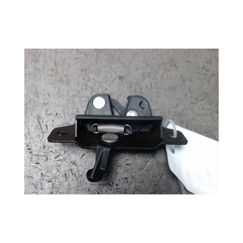 SERRURE HAYON  PEUGEOT 106 96-2003