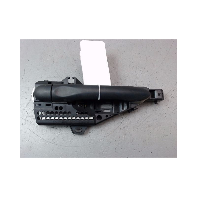 POIGNEE EXTERIEURE PORTE AVANT DROIT RENAULT CLIO IV Phase 1 2012-...