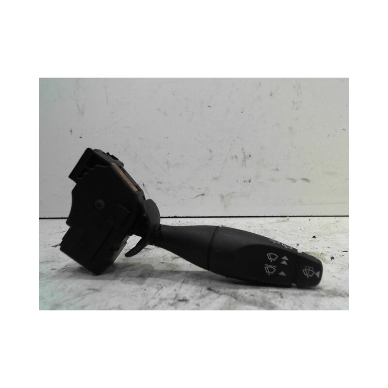 COMMANDE ESSUIE GLACE FORD FIESTA