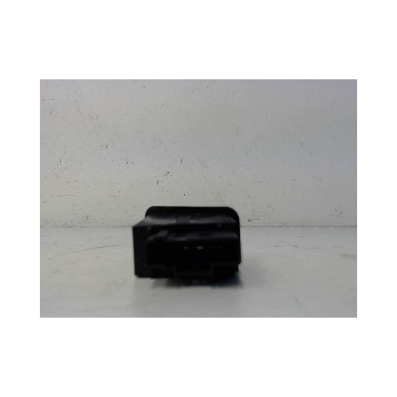 INTERIEUR COMMANDE PHARES PEUGEOT 106