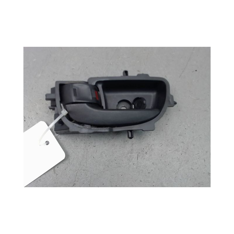 POIGNEE INTERIEURE PORTE AVANT GAUCHE TOYOTA AYGO 5P