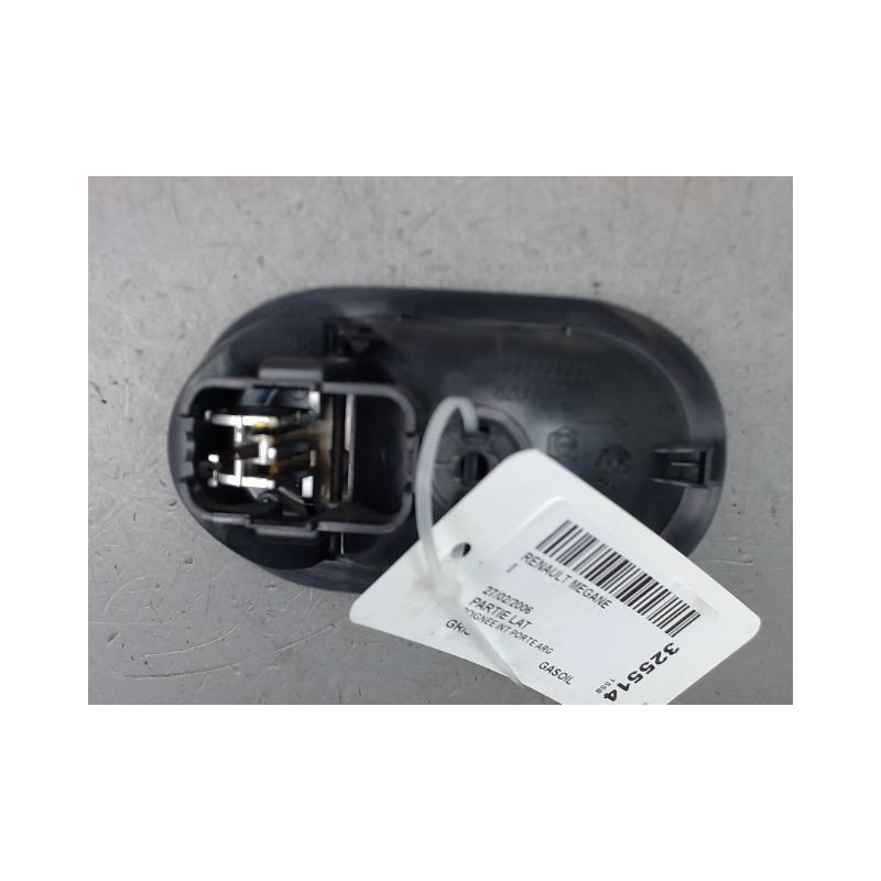 POIGNEE INTERIEURE PORTE ARRIERE GAUCHE RENAULT GRAND SCENIC MONOSP. II Phase 1 LONG 2004-2006