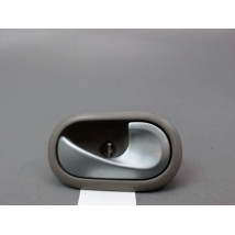 POIGNEE INTERIEURE PORTE AVANT GAUCHE RENAULT CLIO III Phase 2 2009-...