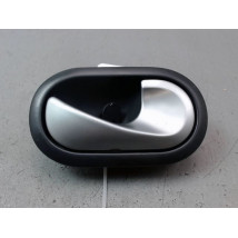 POIGNEE INTERIEURE PORTE AVANT DROIT RENAULT CLIO III Phase 2 2009-...
