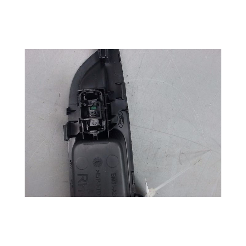 COMMANDE LEVE-GLACE PORTE AVD FORD FOCUS III 2011-...