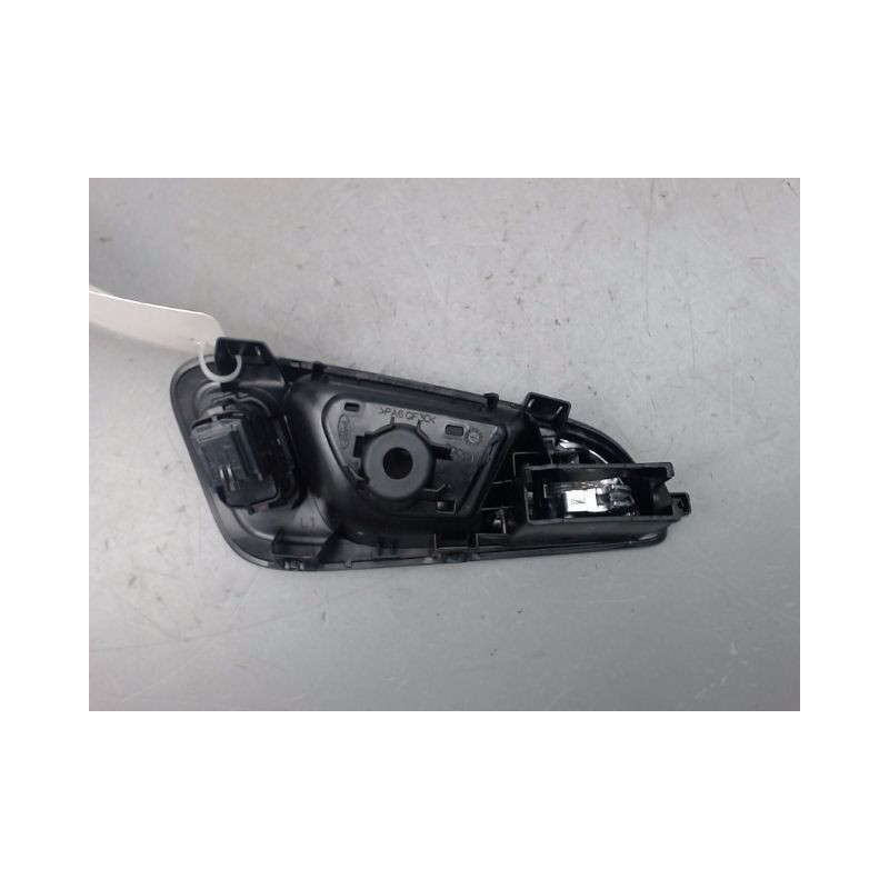 POIGNEE INTERIEURE PORTE AVANT GAUCHE FORD FOCUS III 2011-...