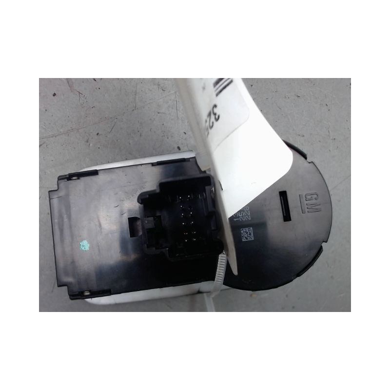 INTERIEUR COMMANDE PHARES OPEL MERIVA MONOSP. II Phase 2 (B) 2013-...