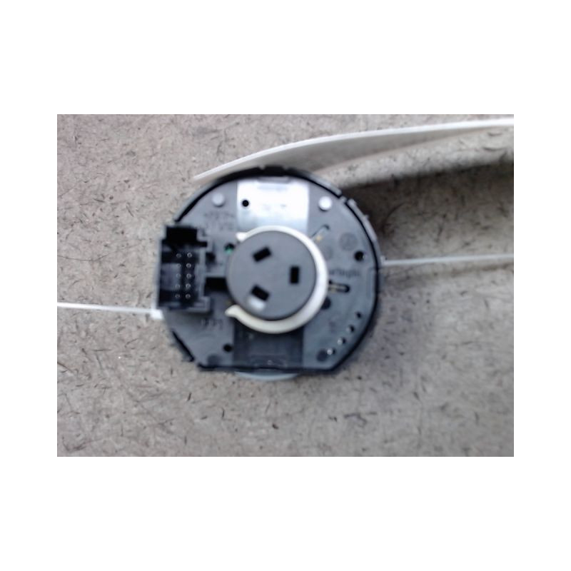 COMMANDE ECLAIRAGE VOLKSWAGEN GOLF V 2003-2009
