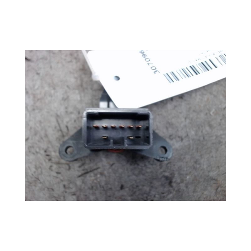 BOUTON DE WARNING CHEVROLET MATIZ 05-