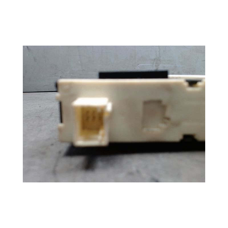 MECANISME+MOTEUR LEVE-GLACE AVANT DROIT CITROEN C4