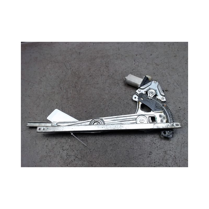 MECANISME+MOTEUR LEVE-GLACE AVANT DROIT NISSAN MICRA