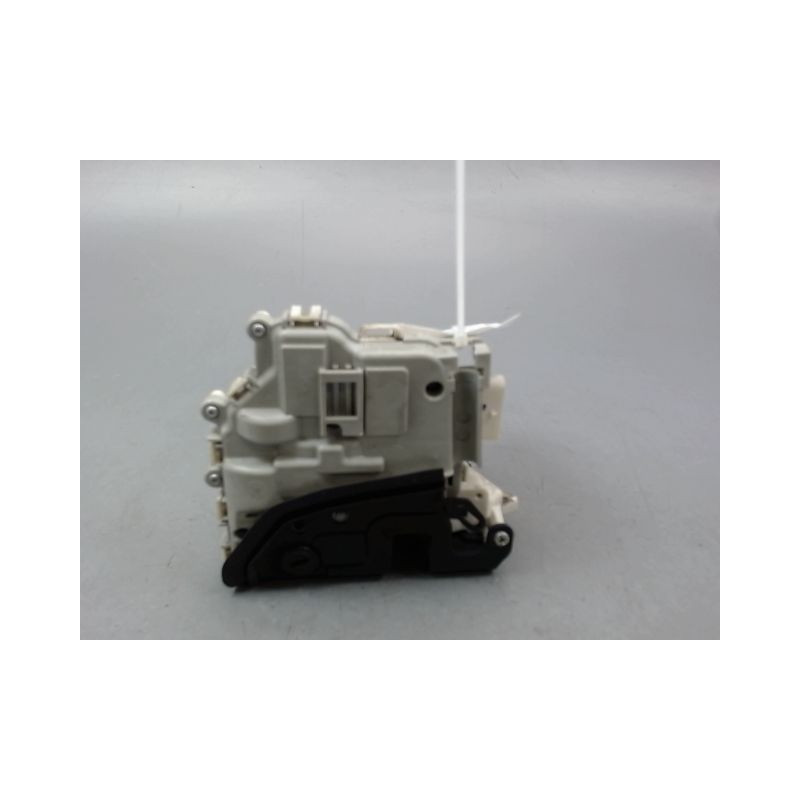 SYSTEME CONDAMNATION ARRIERE GAUCHE AUDI A1 Phase 1 (8X) 2010-2015