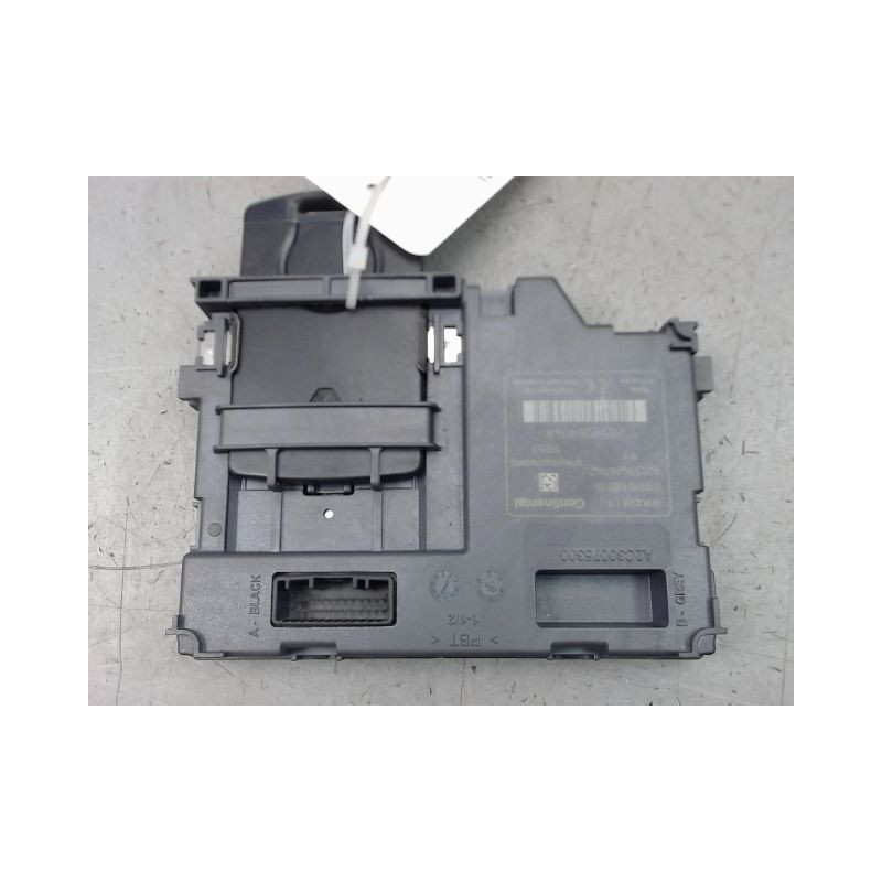 LECTEUR DE CARTE RENAULT CLIO IV Phase 1 2012-...
