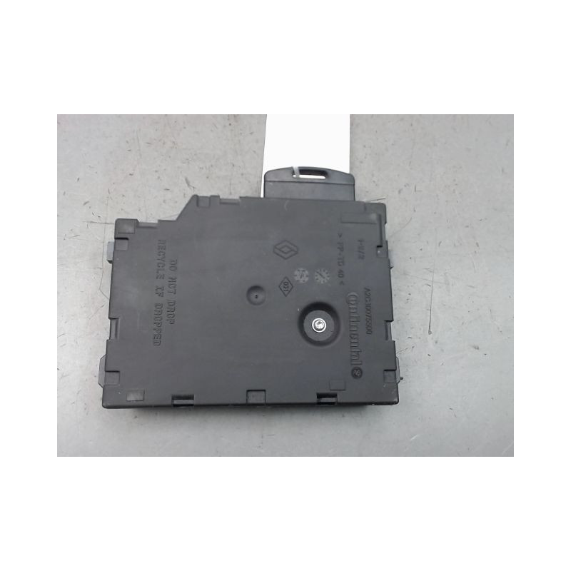 LECTEUR DE CARTE RENAULT CLIO IV Phase 1 2012-...