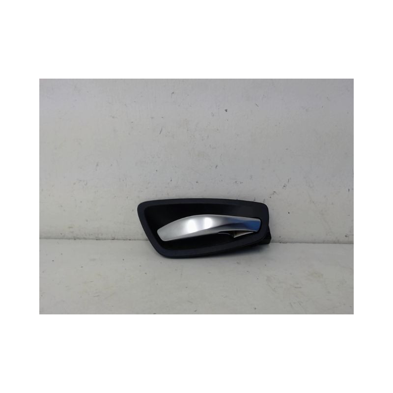 POIGNEE INTERIEURE PORTE AVANT DROIT B.M.W. SERIE 1