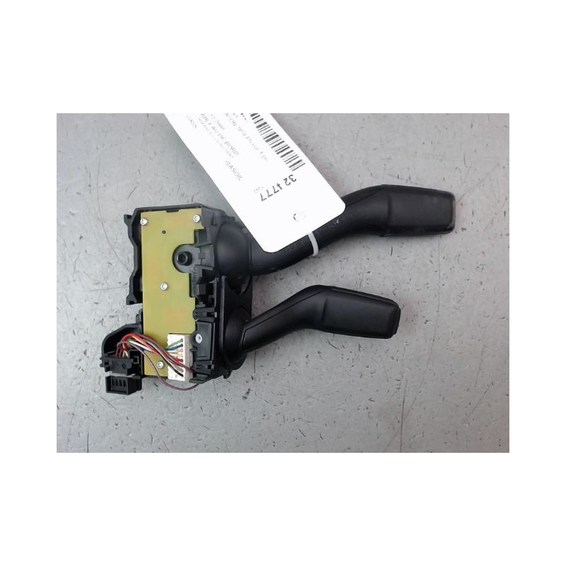 COMMANDE CLIGNOTANT AUDI A3 II Phase 1 (8P) 2003-2008