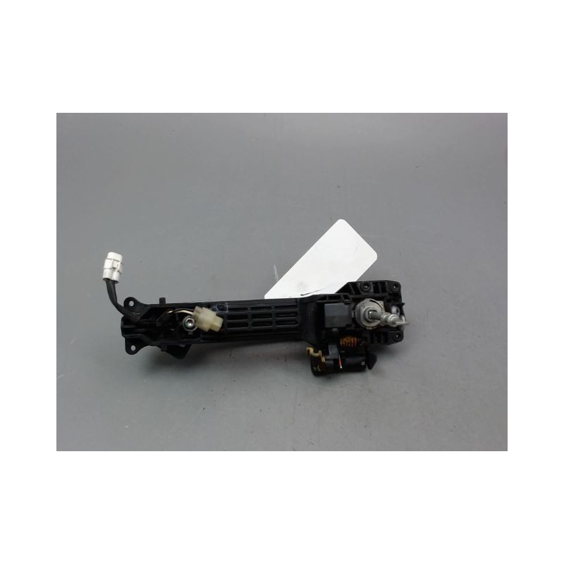 POIGNEE EXTERIEURE PORTE AVANT GAUCHE SUZUKI SWIFT III 2005-2011