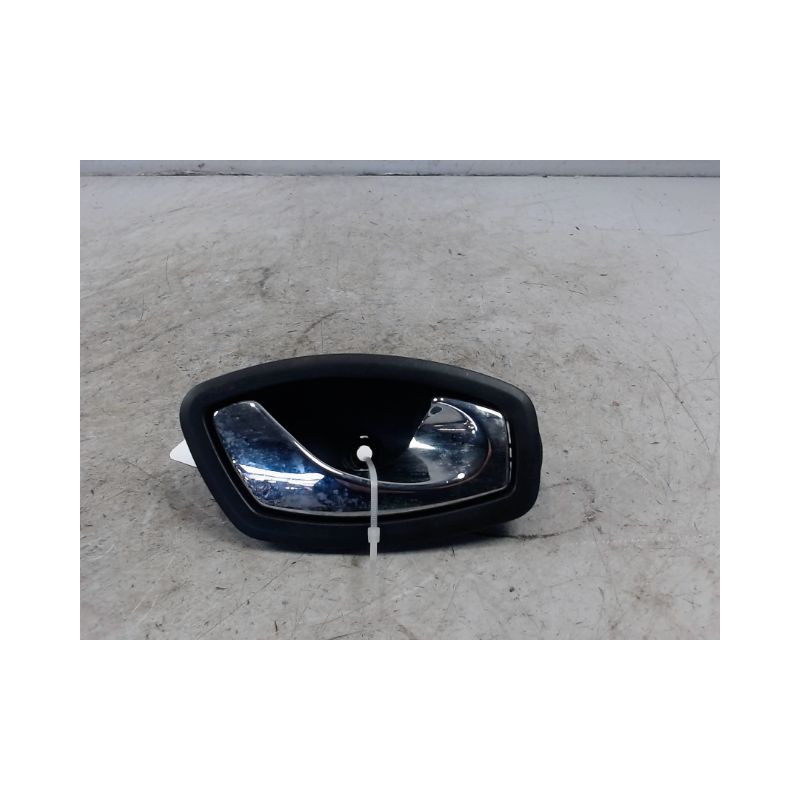 POIGNEE INTERIEURE PORTE ARRIERE DROIT RENAULT SCENIC III 2009-