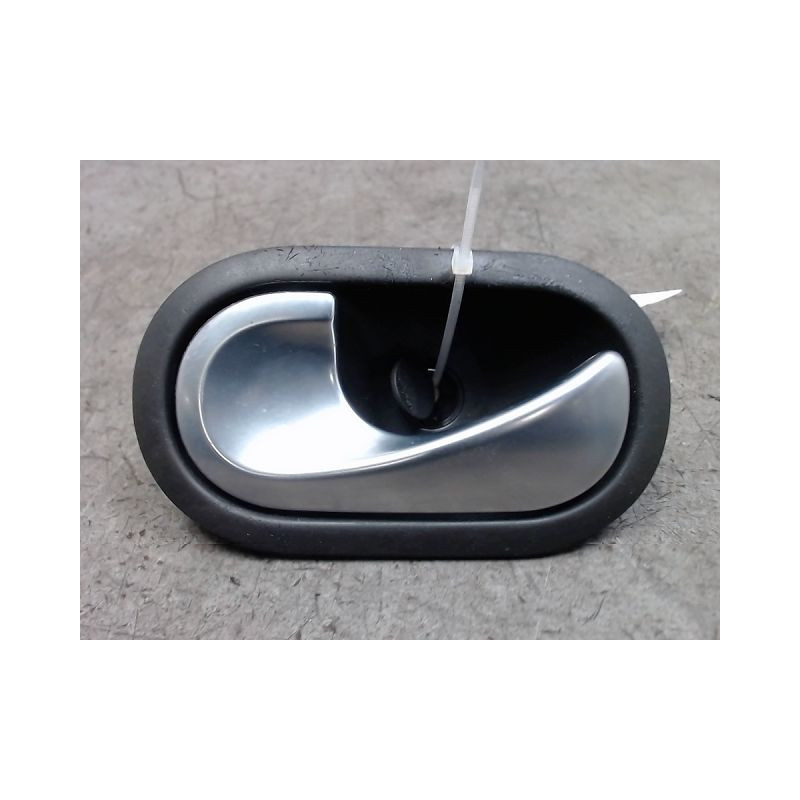 POIGNEE INTERIEURE PORTE ARRIERE GAUCHE RENAULT MEGANE