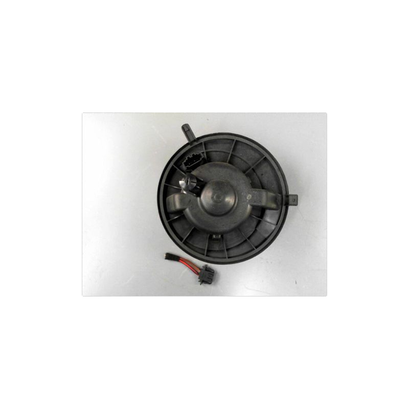 MOTEUR VENTILATEUR CHAUFFAGE VOLKSWAGEN GOLF V 2003-2009