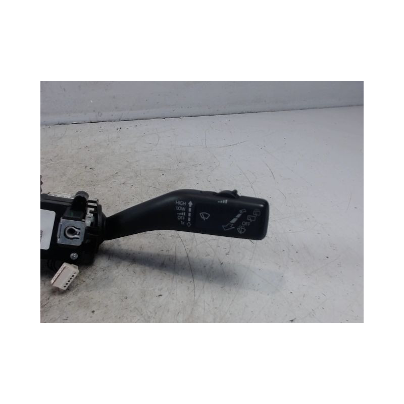 COMMANDE CLIGNOTANT VOLKSWAGEN SHARAN 2004-
