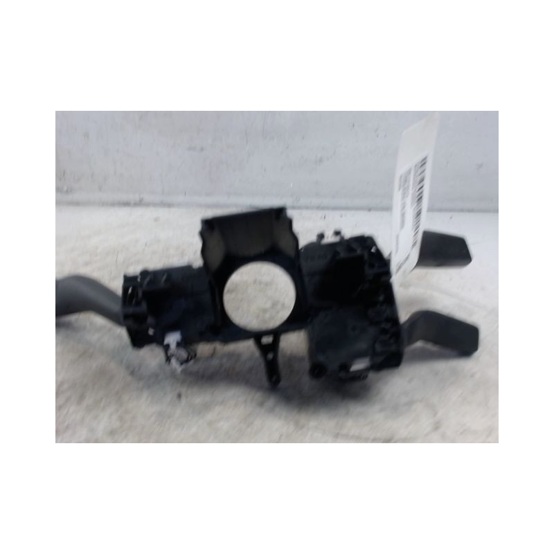 COMMANDE CLIGNOTANT VOLKSWAGEN SHARAN 2004-