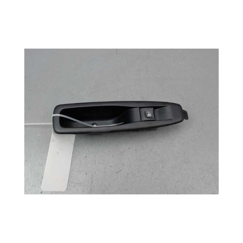 COMMANDE LEVE-GLACE PORTE ARG RENAULT CAPTUR Phase 1 2013-...