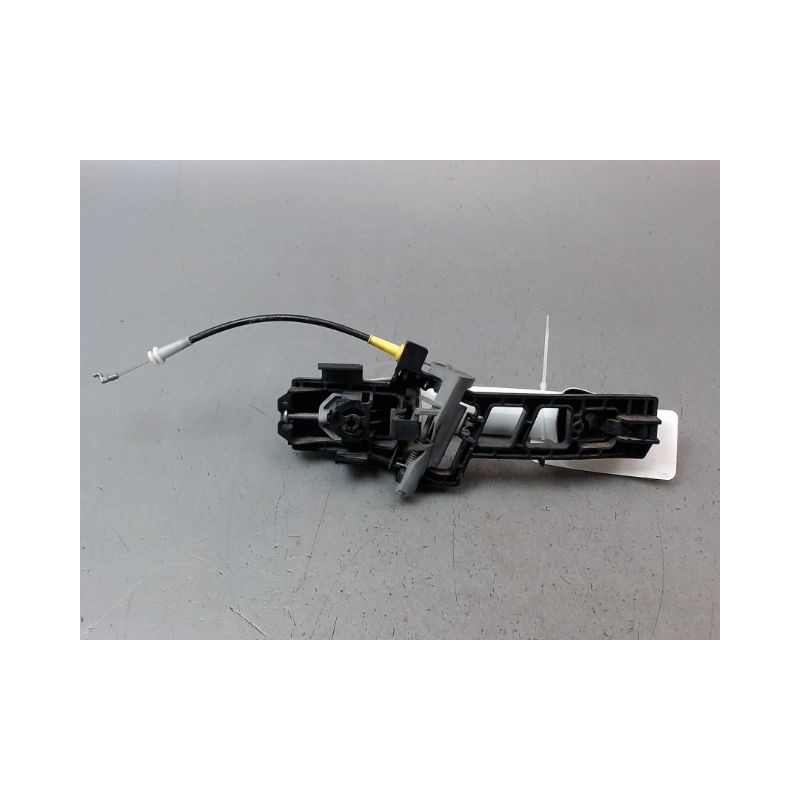 POIGNEE EXTERIEURE PORTE ARRIERE GAUCHE FORD FIESTA VI Phase 1 2002-2005