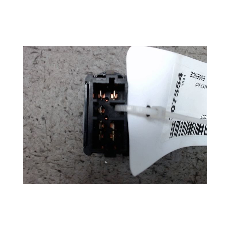 COMMANDE LEVE-GLACE PORTE AVD PEUGEOT 1007