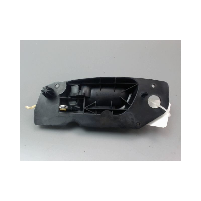 POIGNEE INTERIEURE PORTE AVANT DROIT PEUGEOT 607 BERL. Phase 2 2004-2010