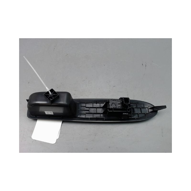 COMMANDE LEVE-GLACE PORTE AVD VOLKSWAGEN POLO V Phase 1 (6R) 2009-...