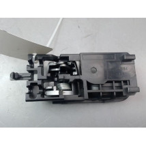 POIGNEE INTERIEURE PORTE AVANT DROIT SUZUKI SWIFT III 2005-2011