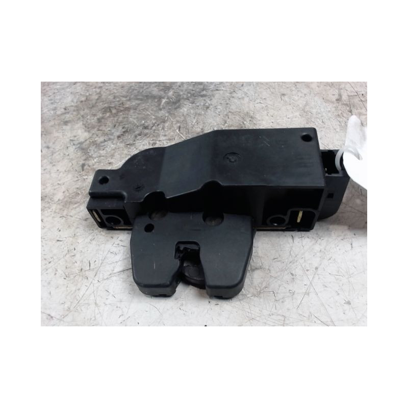 SERRURE HAYON  CITROEN C4 04-08