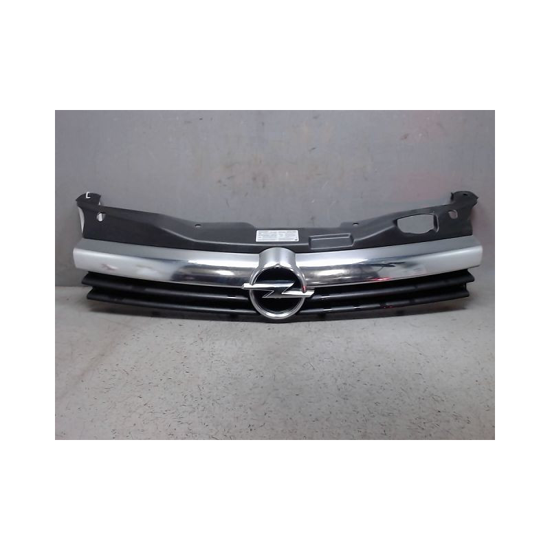 CALANDRE OPEL ASTRA 2004-