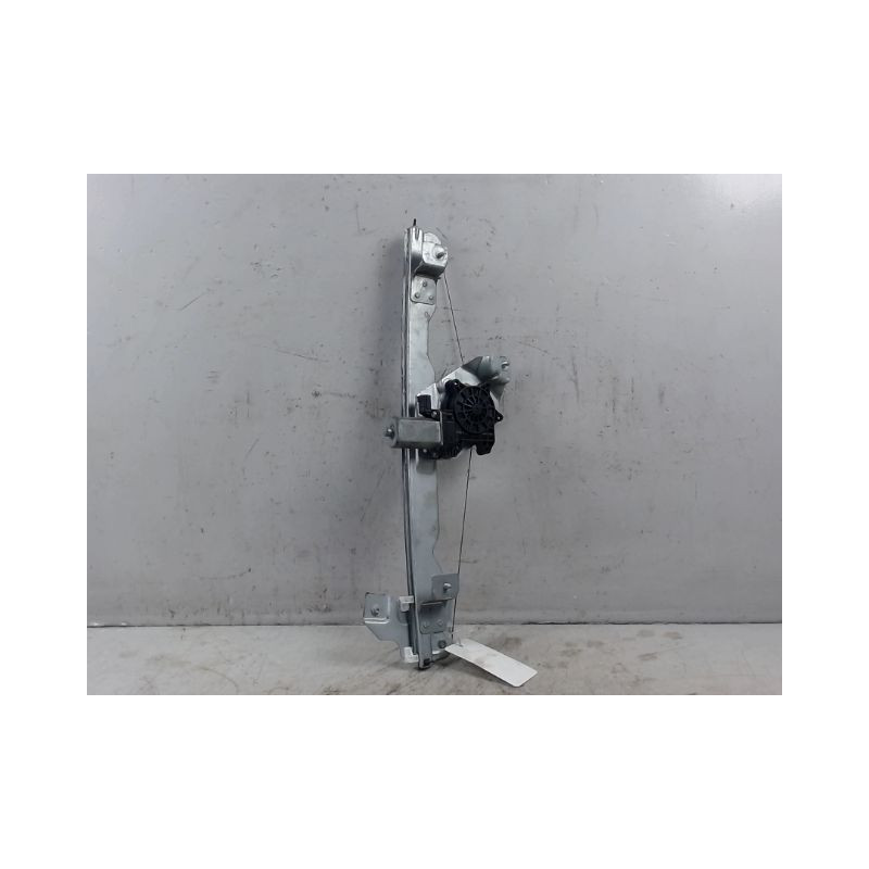 MECANISME+MOTEUR LEVE-GLACE AVANT DROIT DACIA DUSTER 2010-