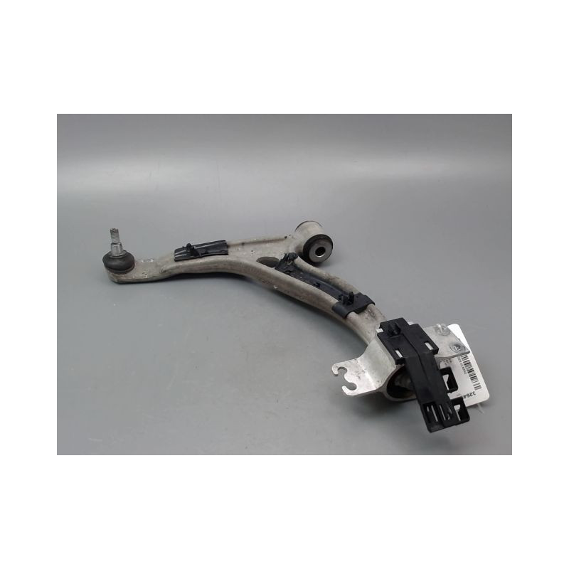 TRIANGLE INFERIEUR AVANT GAUCHE MERCEDES CLASSE A 2004-