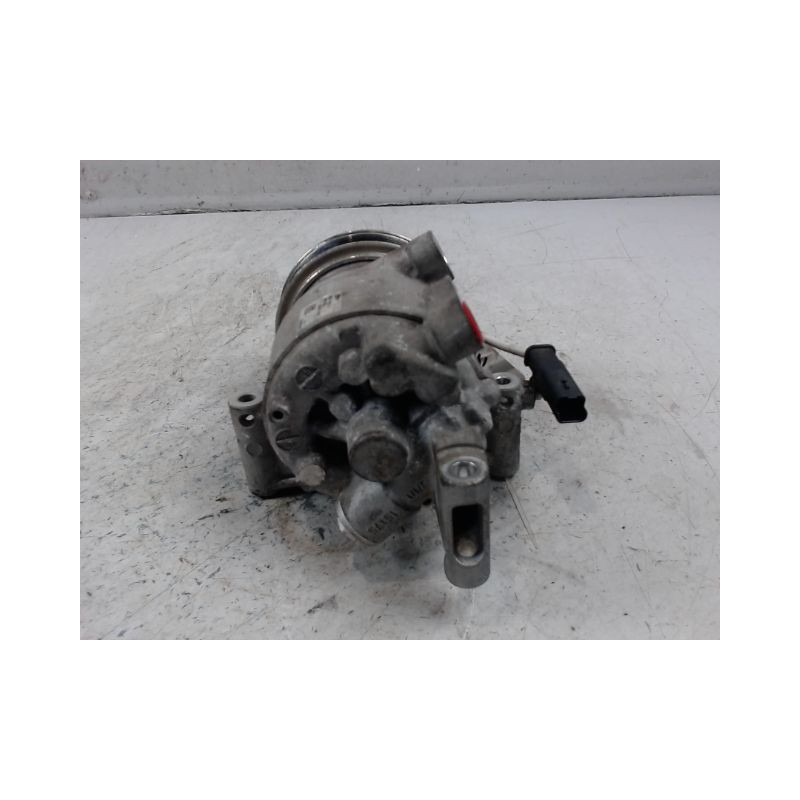 COMPRESSEUR AIR CONDITIONNE TOYOTA AYGO 5P