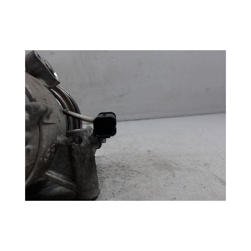 COMPRESSEUR AIR CONDITIONNE TOYOTA AYGO 5P