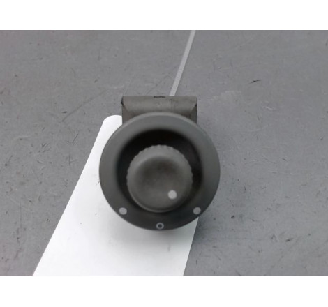 COMMANDE RETROVISSEUR EXT ELECTRIQUE